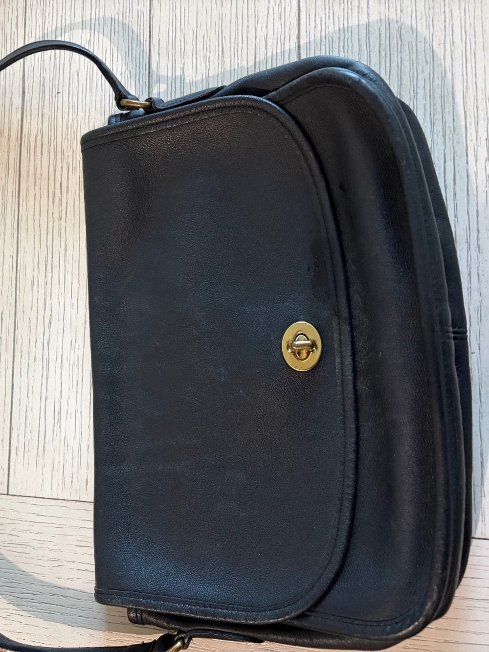 Vintage Coach City Bag